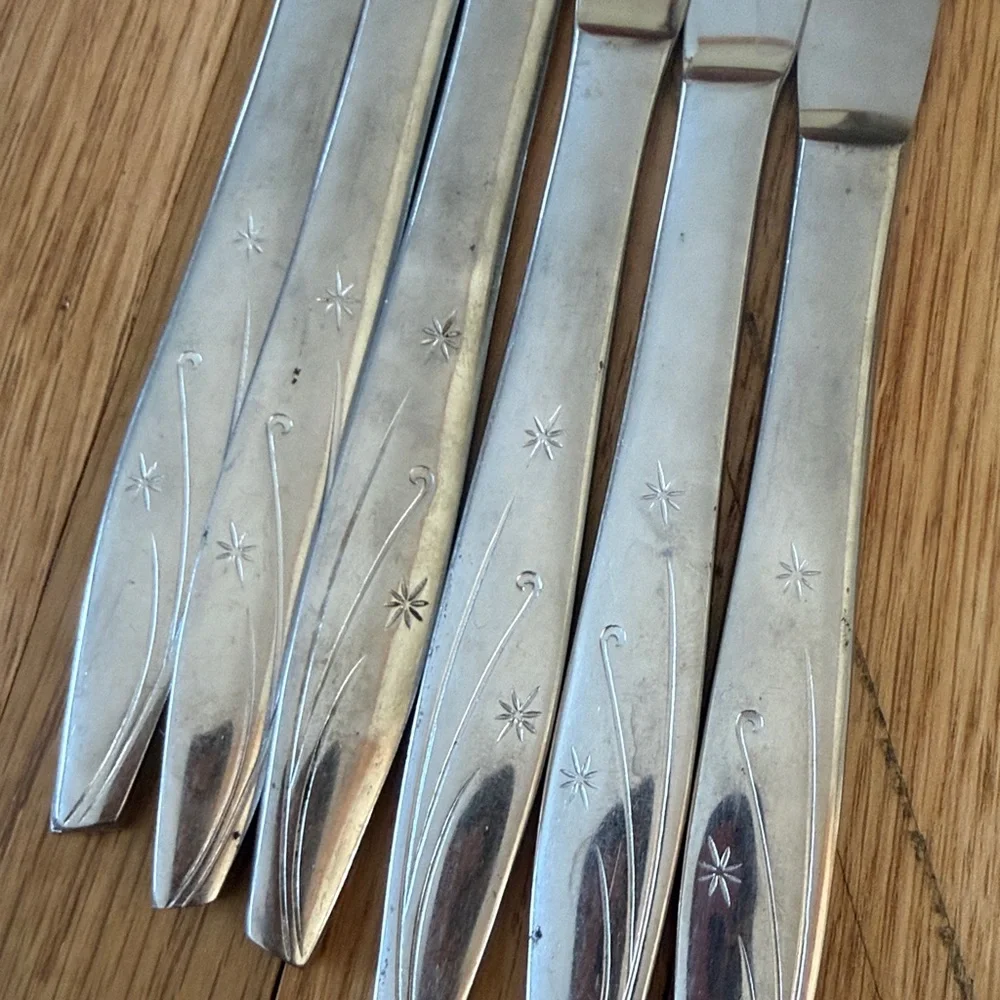 Vintage CI Flatware F7 Knives, Forks, Spoons Stainless Steel Japan 27pcs